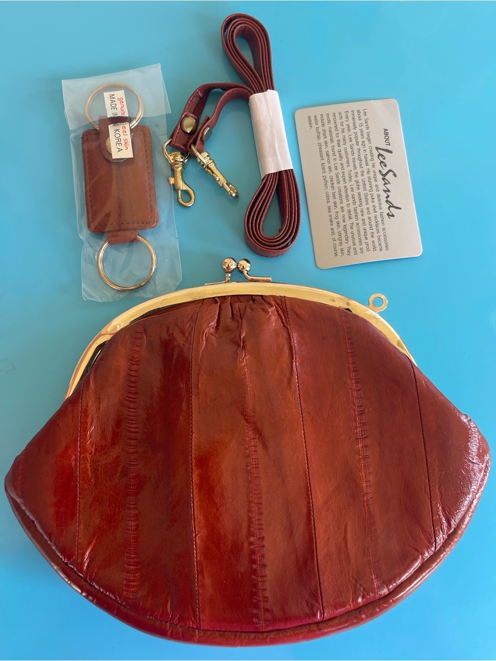 Lee Sands Polished Brown Leather Kiss-Lock Wallet with Gold qFrame